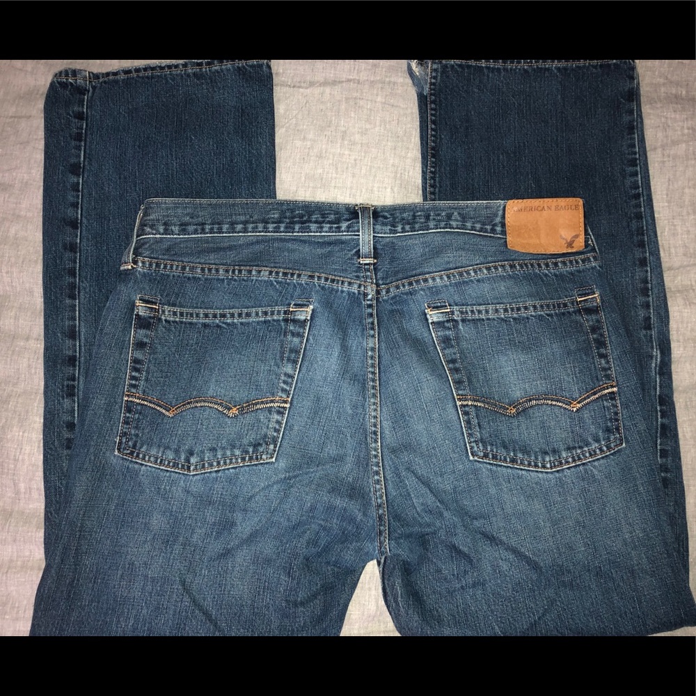 American Eagle Low Rise Boot Jeans